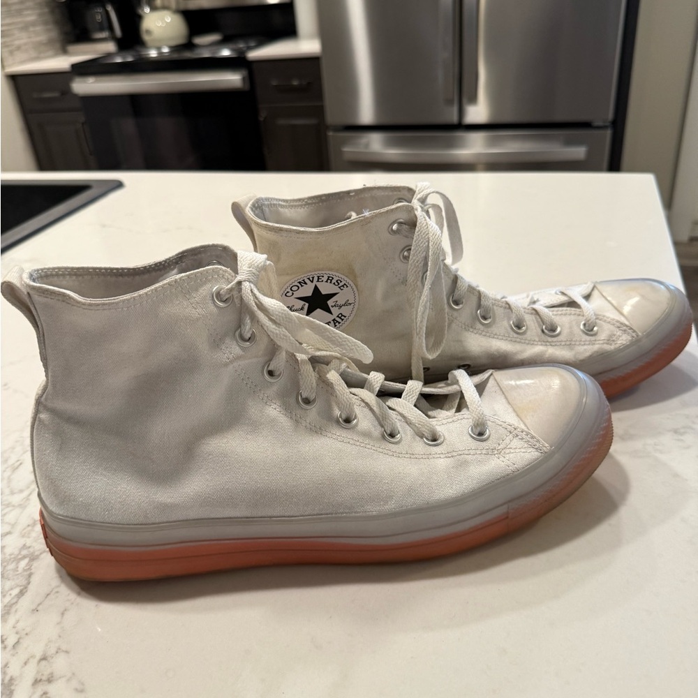 Converse Classic High-Tops in White and Pink